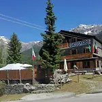 Hotel Sasso Nero Chiesa in Valmalenco