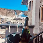 Sasso Nero Hotel Chiesa in Valmalenco