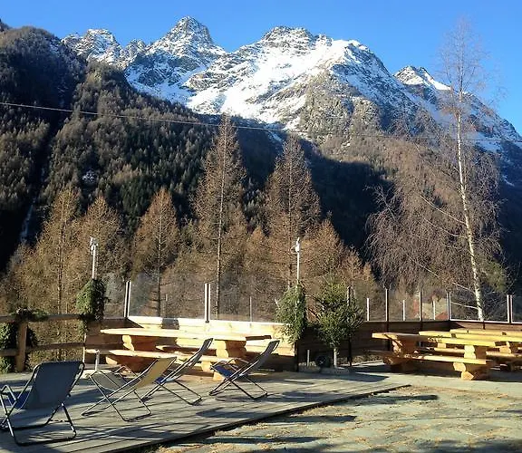Ξενοδοχείο Sasso Nero Chiesa in Valmalenco
