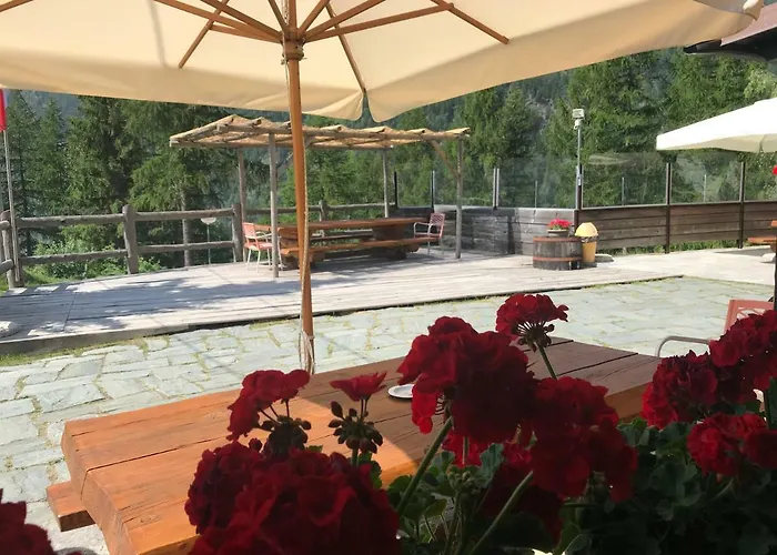 Ξενοδοχείο Sasso Nero Chiesa in Valmalenco